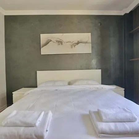 Apartament Modern 3bdr @ Nisantasi W/ Indoor Fire Pit