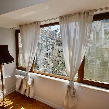 Apartament Modern 3bdr @ Nisantasi W/ Indoor Fire Pit