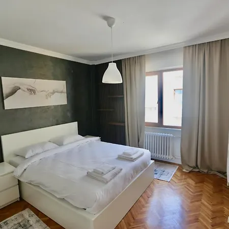 Apartament Modern 3bdr @ Nisantasi W/ Indoor Fire Pit *